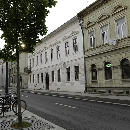 アパート Modern Central-near Unirii Square *