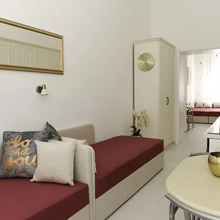 Modern Central-near Unirii Square