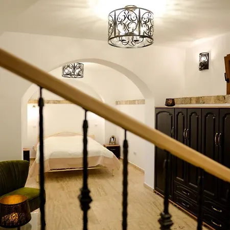 アパート Modern Central-near Unirii Square クルージュ＝ナポカ