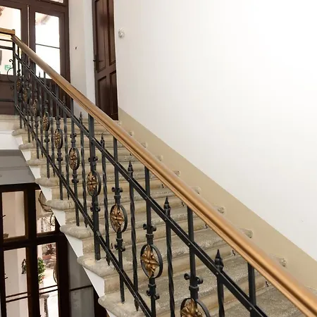 Modern Central-near Unirii Square *