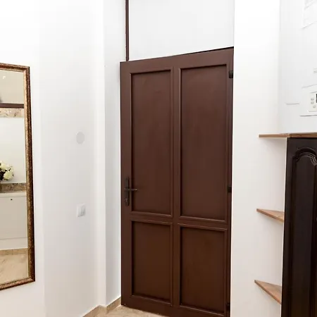 Modern Central-near Unirii Square