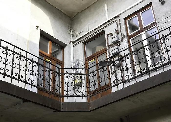 Modern Central-near Unirii Square Apartment *