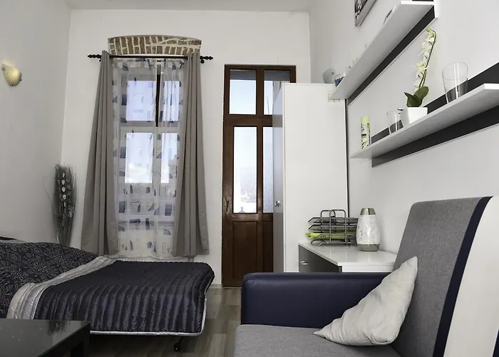 Modern Central-near Unirii Square Apartment *