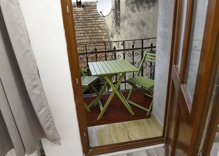 Apartment Modern Central-near Unirii Square *