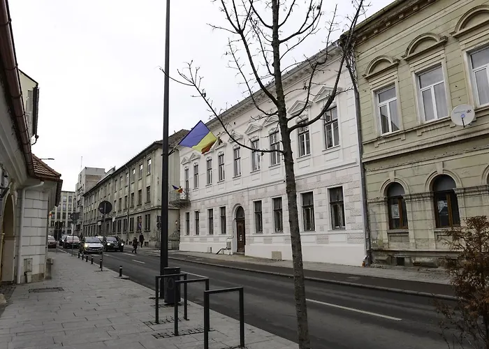 Modern Central-near Unirii Square