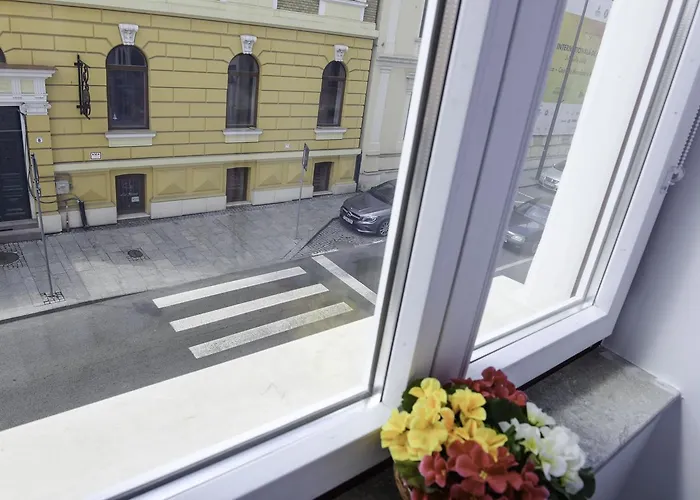 Modern Central-near Unirii Square Apartment Cluj-Napoca