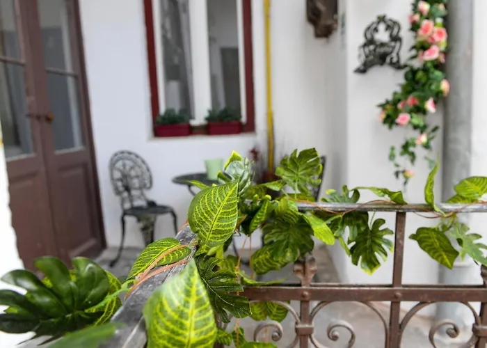 Modern Central-near Unirii Square Apartment *