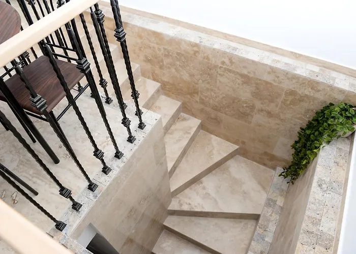 Modern Central-near Unirii Square Apartmán