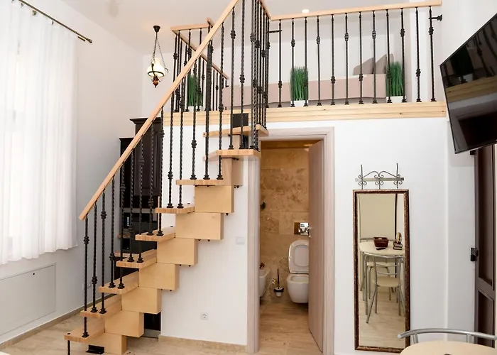 Modern Central-near Unirii Square * Kluž